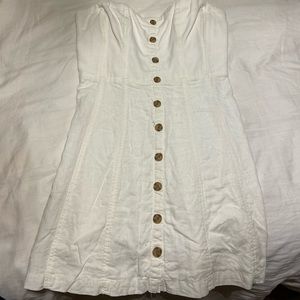 White button up speghetti strapped dress
